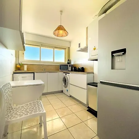 Nice Bright Apartment With Balcony Apartment Saint-Raphael (Var)